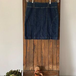 Ladies Insider Denim Skirt size 6